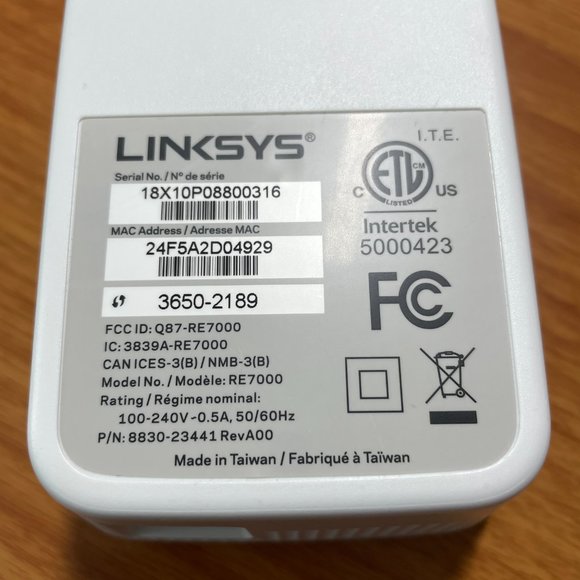 Linksys RE7000 Max Stream AC1900 Repeater Wi-Fi Extender - Picture 5 of 8